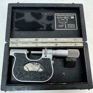 Vintage Mahr Gage No.40SF 0-1" Indicating Micrometer .0001" w/ Original Case